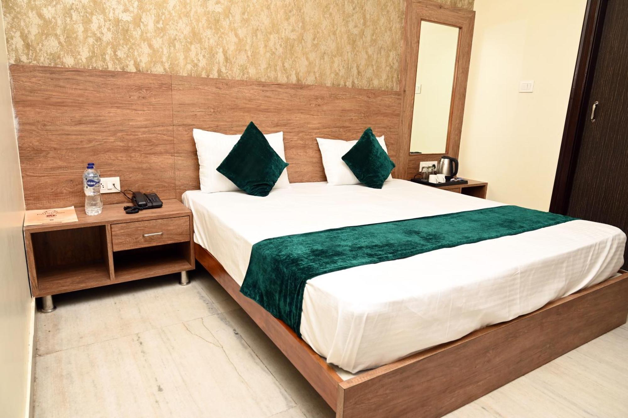 Hotel Pulse Inn Near Railway Station Jaipur Exterior foto