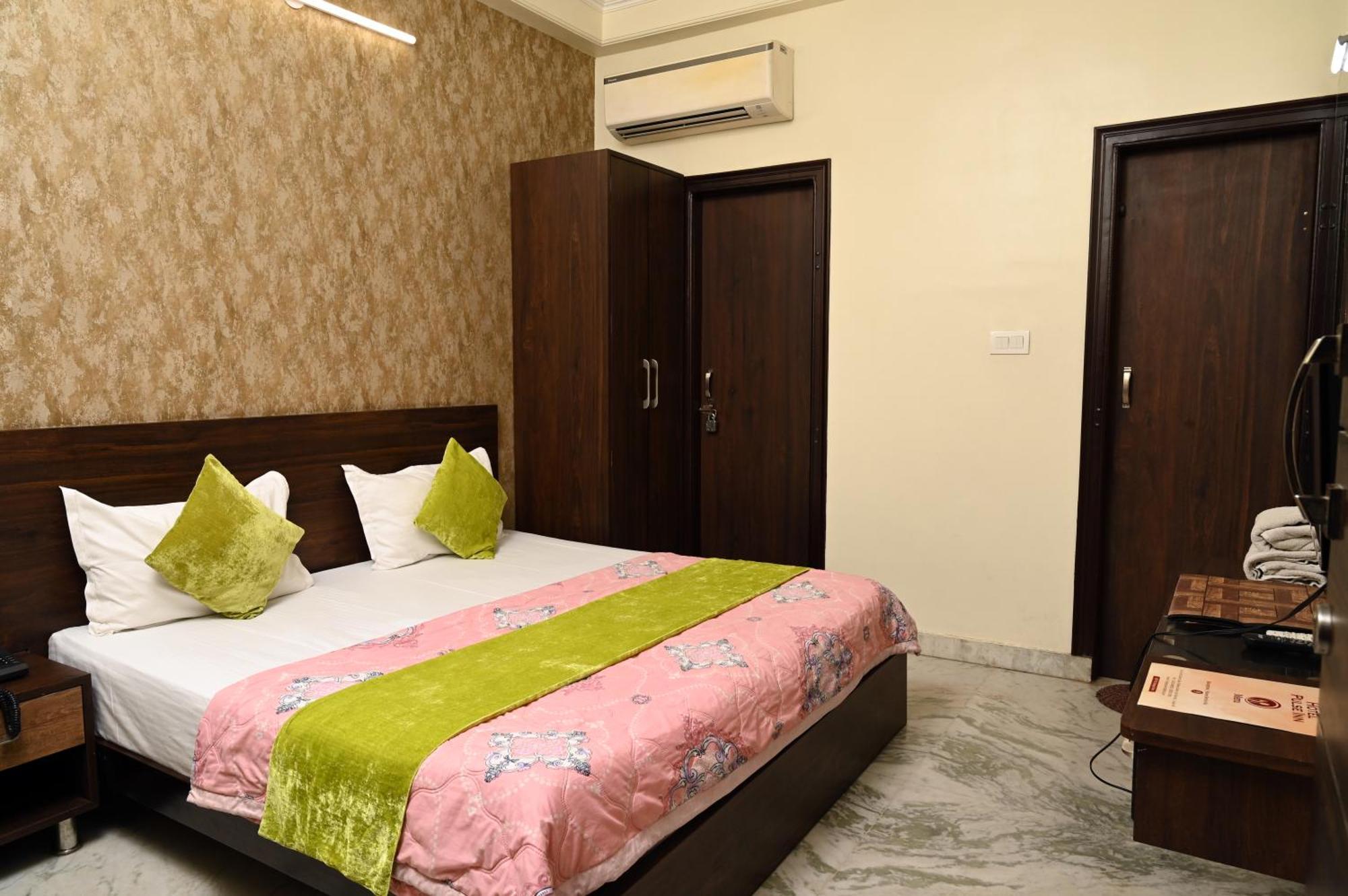 Hotel Pulse Inn Near Railway Station Jaipur Exterior foto
